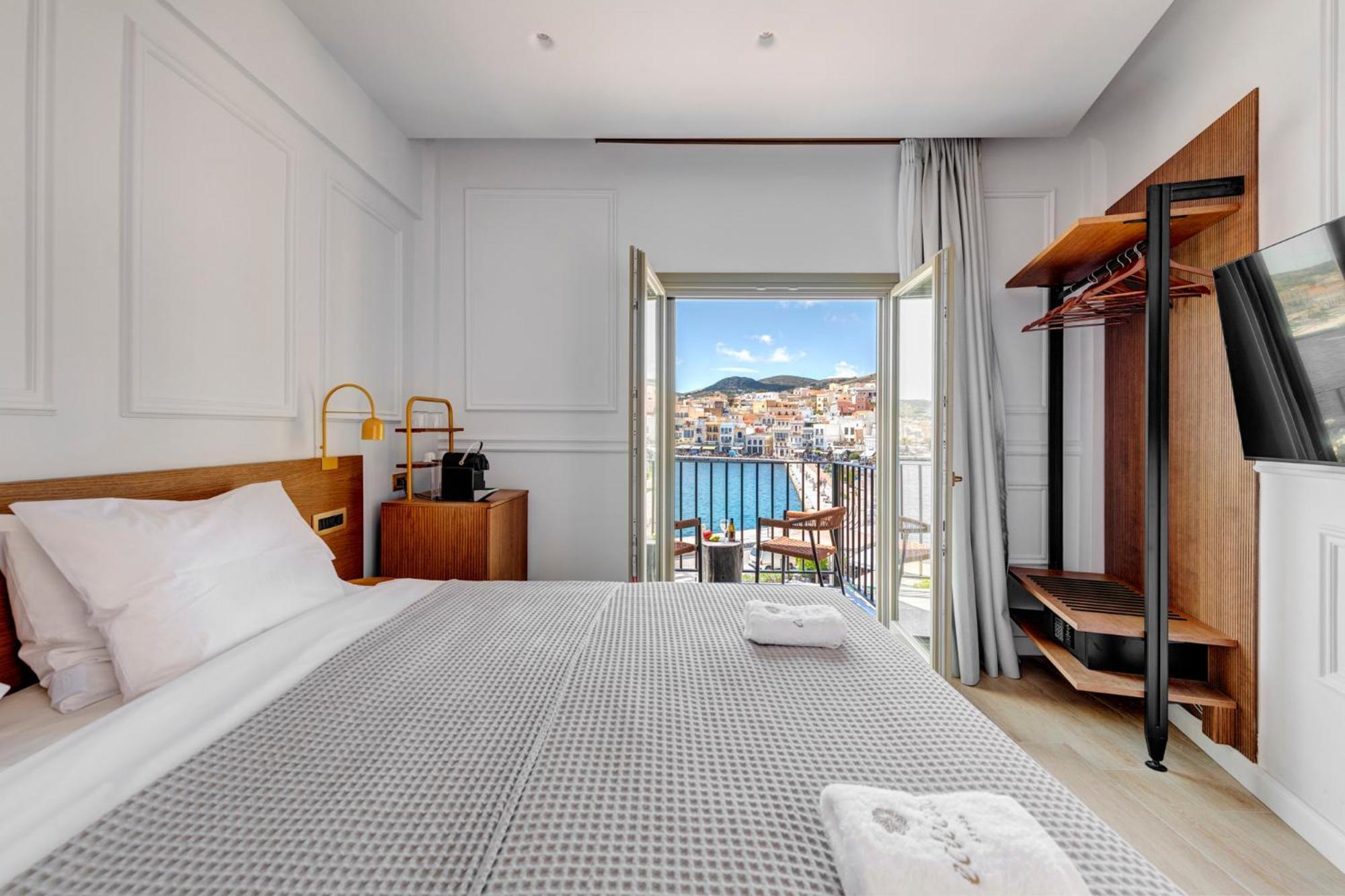 Eclectic Syros Bed & Breakfast Ermoupoli Exterior photo
