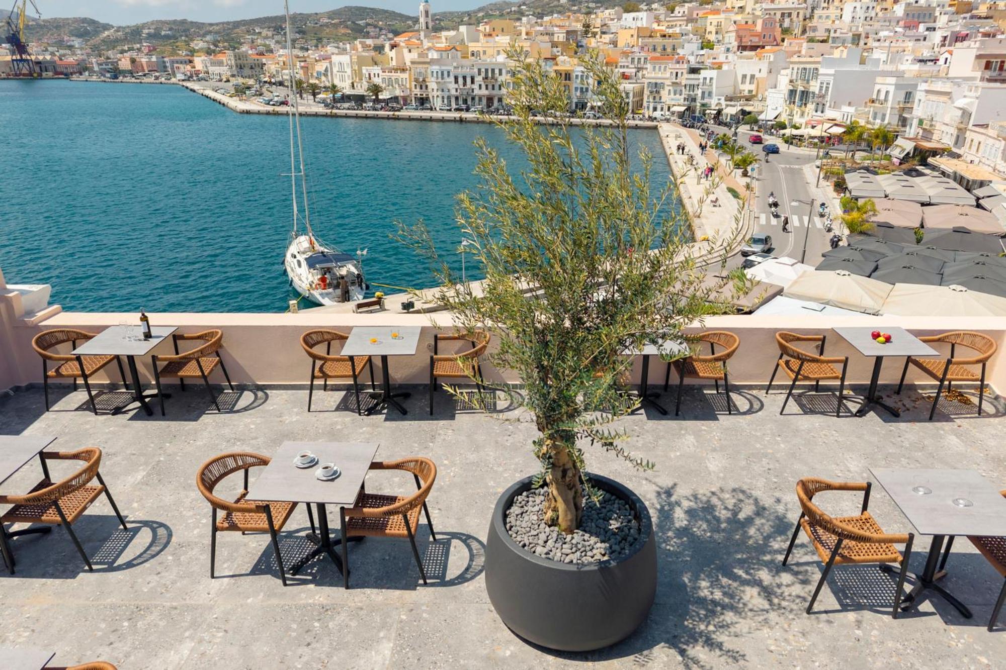 Eclectic Syros Bed & Breakfast Ermoupoli Exterior photo