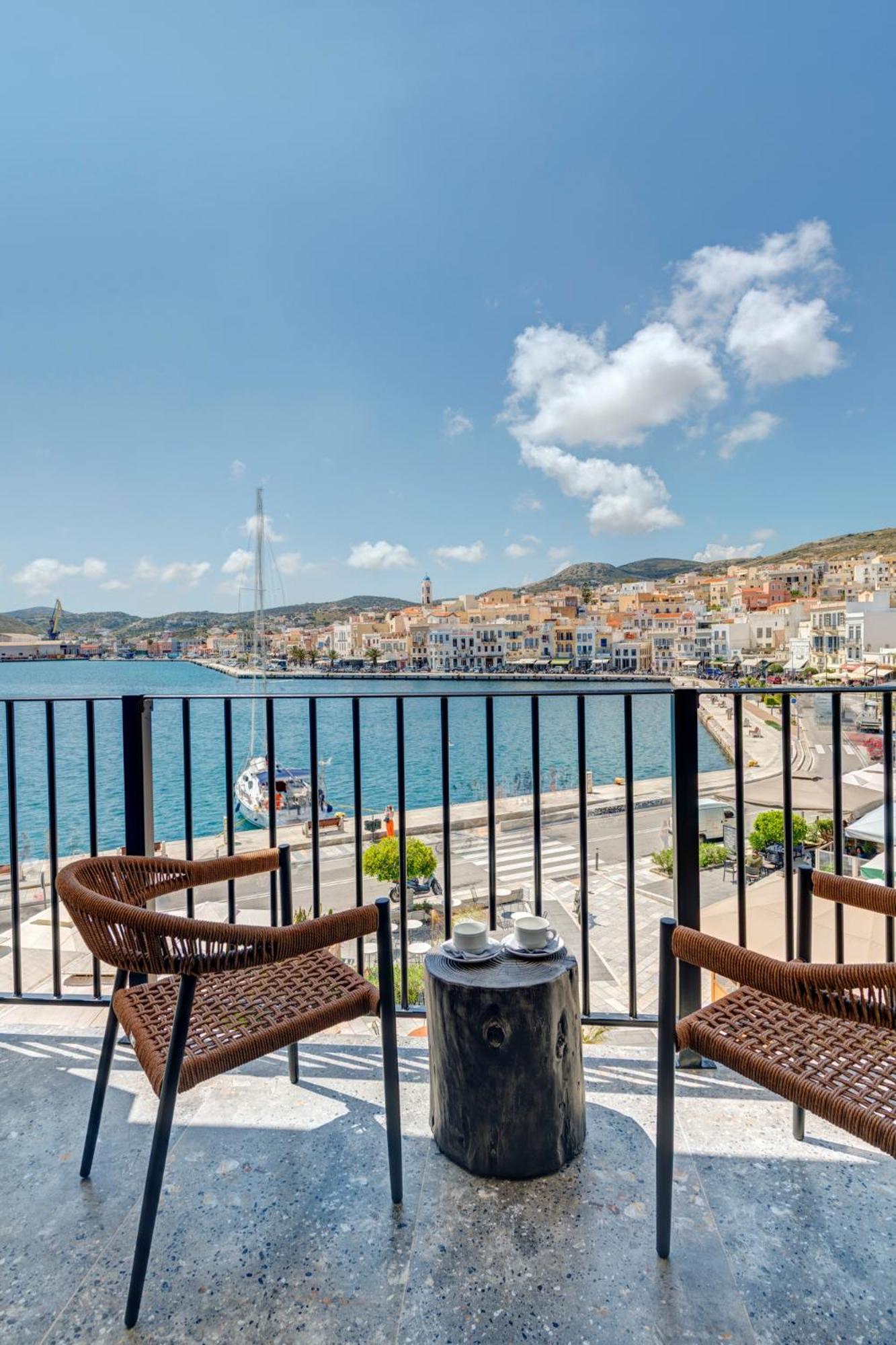Eclectic Syros Bed & Breakfast Ermoupoli Exterior photo